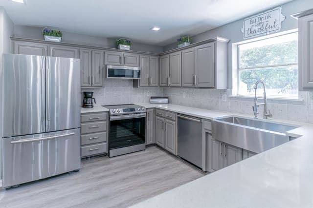 Snowberry house image 5